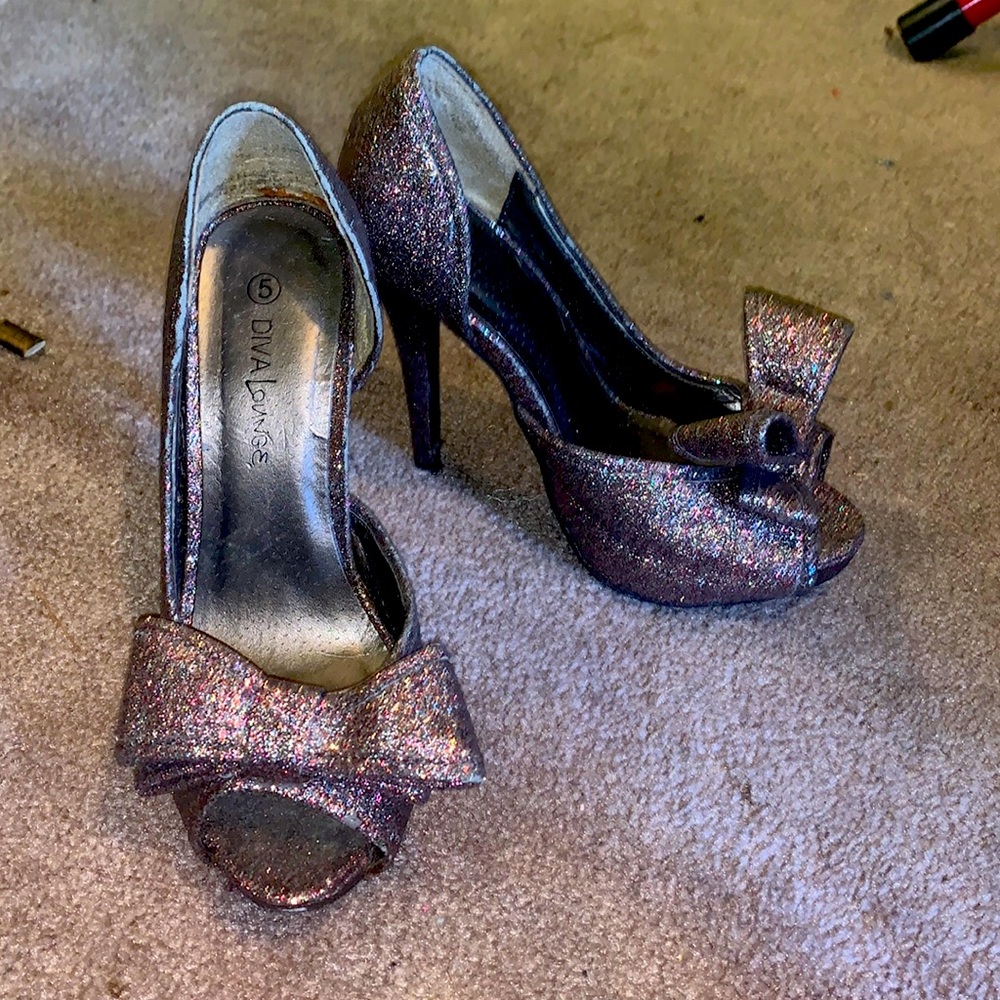 glitter platform heels with bows size 5